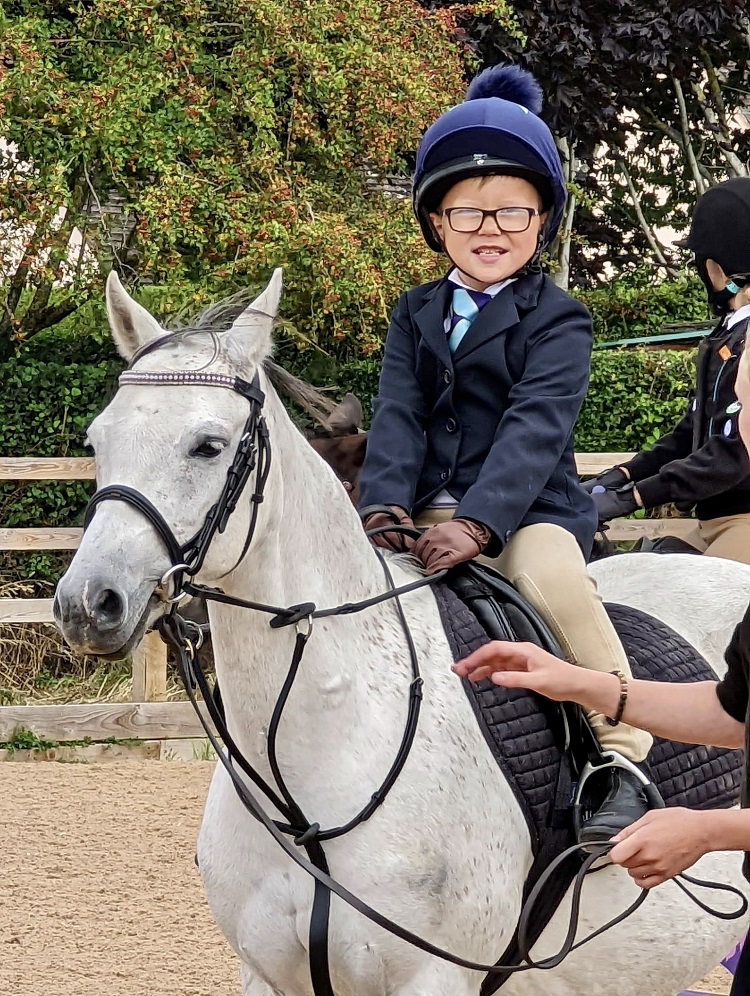 Wapley stables pony club picture bristol