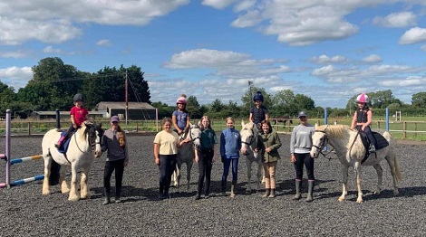 Wapley stables summer camp